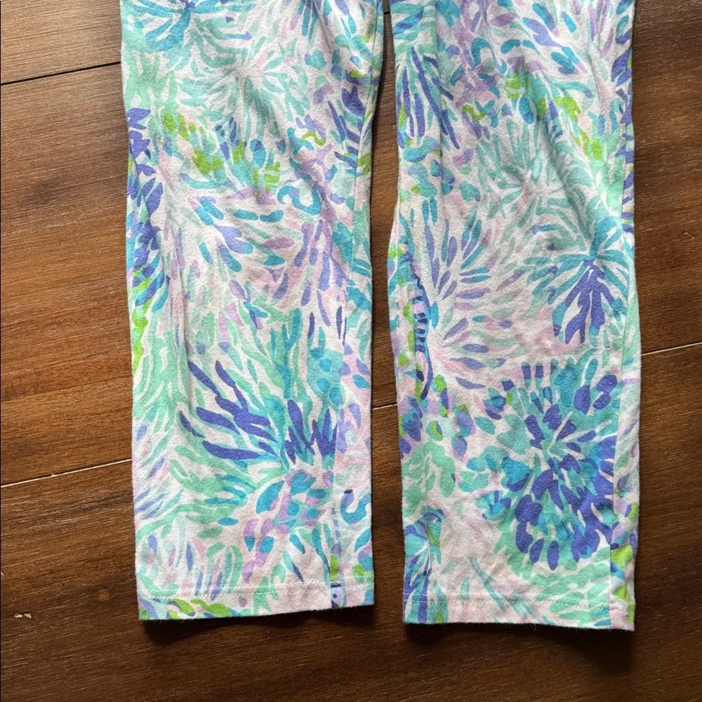 Size L (8-10) Lilly Pulitzer Girls Sleeveless Vala Jumpsuit Shell Of A Party